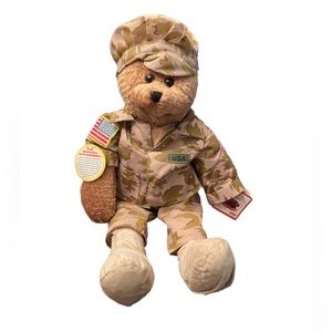 Chantilly Lane American Military GI Hero Soldier Bear Sing God Bless the USA NEW